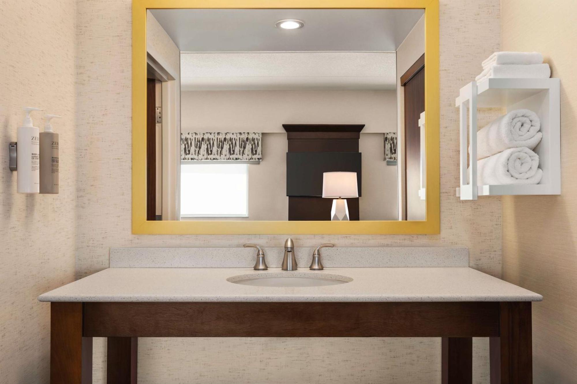 Hampton Inn & Suites Pittsburgh Waterfront West Homestead Εξωτερικό φωτογραφία