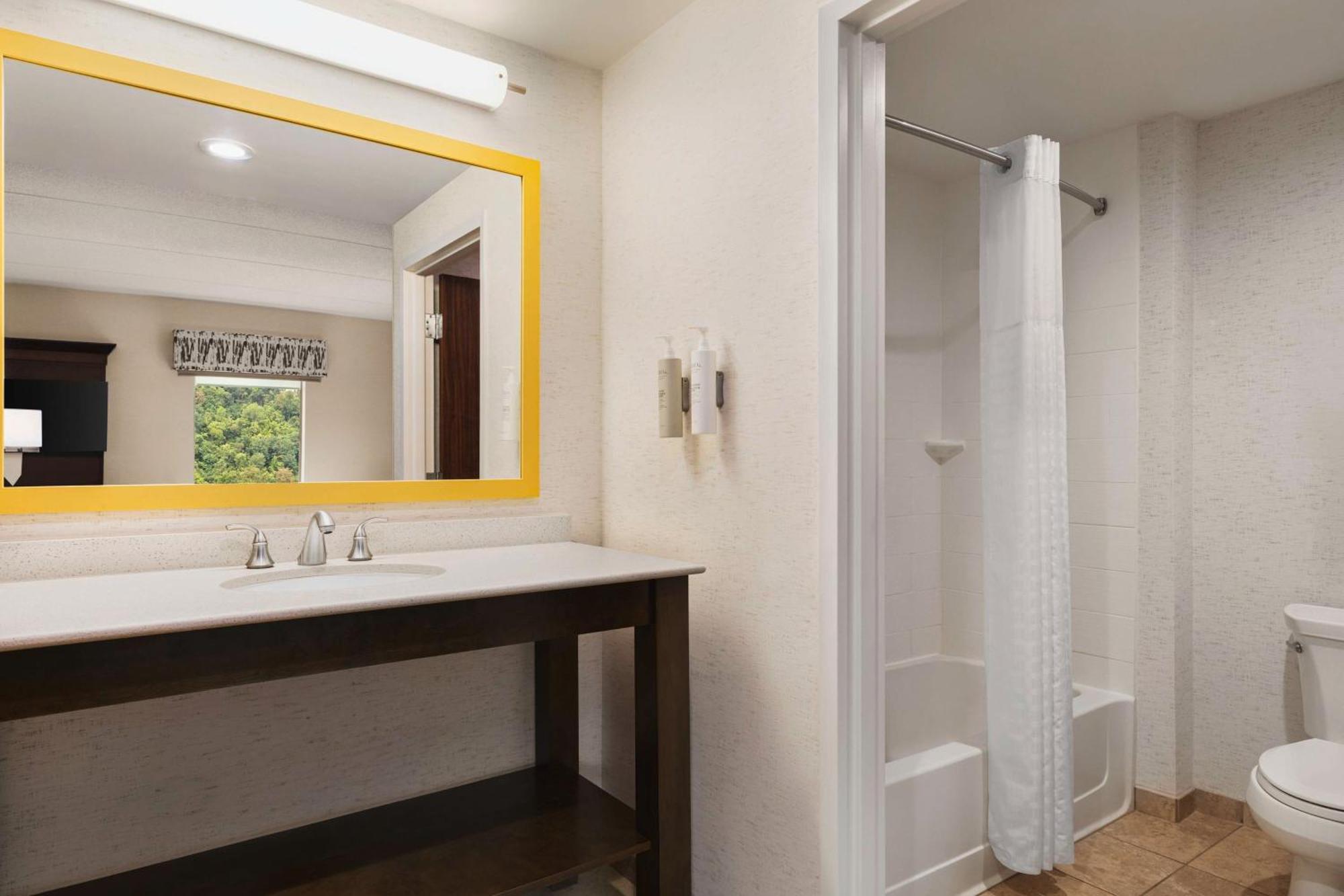 Hampton Inn & Suites Pittsburgh Waterfront West Homestead Εξωτερικό φωτογραφία